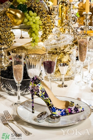 jimmy choo2017情人節(jié)限量有哪些？jimmy choo2017情人節(jié)包包價格