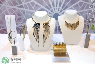 施華洛世奇2017春夏新款有哪些？施華洛世奇2017春夏新款多少錢？