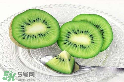 喝酒后可以吃獼猴桃嗎？酒和獼猴桃可以一起吃嗎？