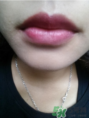 3ce口紅干不干？3ce口紅干嗎