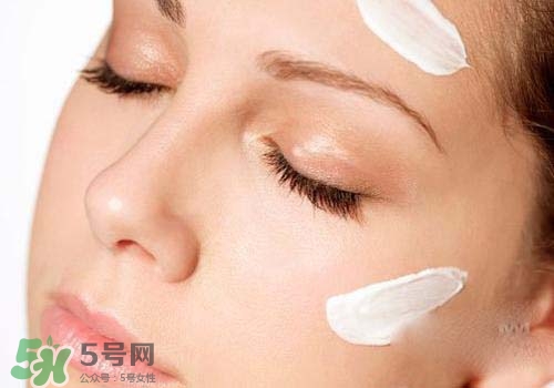 妝前乳是乳液?jiǎn)?？妝前乳和乳液的區(qū)別