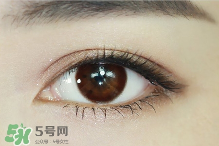 美瞳應(yīng)該怎么戴？美瞳的正確戴法