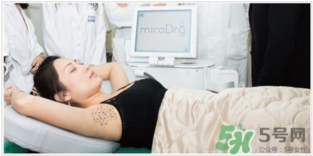 刮腋毛會(huì)引起狐臭嗎?刮腋毛會(huì)不會(huì)有狐臭? 刮腋毛會(huì)引起狐臭嗎?刮腋毛會(huì)不會(huì)有狐臭?