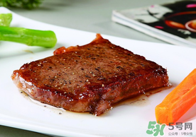 自己煎牛排要多久？牛排煎多久能熟？