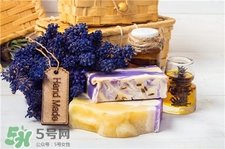 精油皂可以卸妝嗎?精油皂卸妝好嗎? 精油皂可以卸妝嗎?精油皂卸妝好嗎?