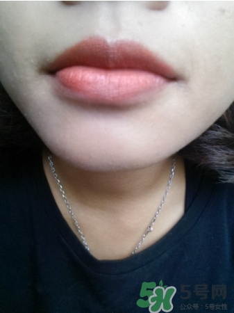 3ce口紅干不干？3ce口紅干嗎