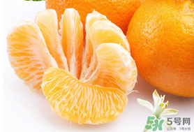 桔子外面的白皮能吃嗎？桔子外面白白的是什么？