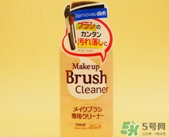 大創(chuàng)化妝刷清洗劑怎么用？大創(chuàng)化妝刷清洗劑使用方法