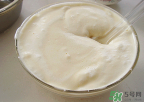 面糊用熱水還是涼水？面糊是用熱水調(diào)還是用涼水調(diào)？