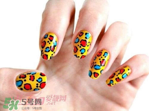 豹紋美甲圖片2017 豹紋美甲怎么畫 豹紋美甲圖片2017 豹紋美甲怎么畫