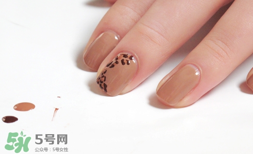 豹紋美甲圖片2017 豹紋美甲怎么畫 豹紋美甲圖片2017 豹紋美甲怎么畫