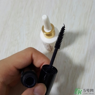 大創(chuàng)睫毛膏稀釋液怎么打開(kāi)？大創(chuàng)睫毛膏稀釋液打不開(kāi)怎么辦？