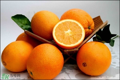 吃臍橙會上火嗎？臍橙吃多了會上火嗎？