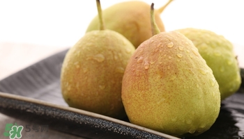 香梨表面一層滑滑的是什么？香梨表面為什么油油的？