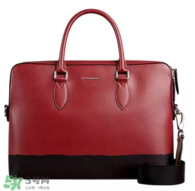 巴寶莉2017情人節(jié)愛心高光腮紅多少錢？