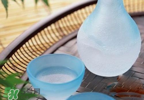 孕婦可以用白醋洗臉嗎？孕婦用白醋洗臉好嗎？