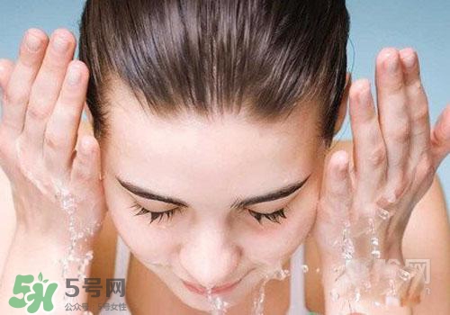 孕婦可以用白醋洗臉嗎？孕婦用白醋洗臉好嗎？