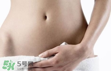 產(chǎn)后肚臍眼臭是怎么回事?產(chǎn)后肚臍眼臭怎么辦? 產(chǎn)后肚臍眼臭是怎么回事?產(chǎn)后肚臍眼臭怎么辦?