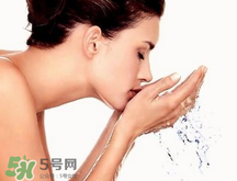 天天用白醋洗臉好嗎？每天用白醋洗臉對皮膚有傷害嗎