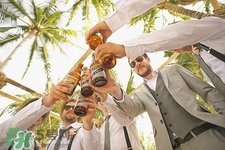 喝完酒睡覺好不好?喝完酒睡覺對(duì)身體好嗎 喝完酒睡覺好不好?喝完酒睡覺對(duì)身體好嗎