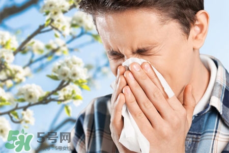 感冒不能吃什么？感冒了吃什么食物好？