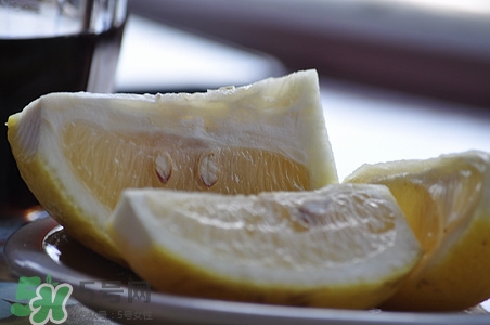 柚子可以止咳化痰嗎?應該怎么吃呢 柚子可以止咳化痰嗎?應該怎么吃呢