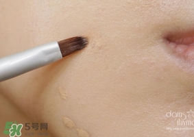 遮瑕液怎么用？遮瑕液使用方法