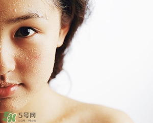 用涼開水洗臉好嗎?涼開水洗臉有什么好處? 用涼開水洗臉好嗎?涼開水洗臉有什么好處?
