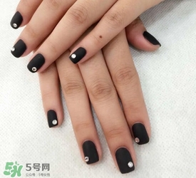 個性磨砂美甲教程 磨砂美甲圖片2017款式 個性磨砂美甲教程 磨砂美甲圖片2017款式