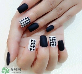 個性磨砂美甲教程 磨砂美甲圖片2017款式 個性磨砂美甲教程 磨砂美甲圖片2017款式