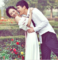 拍婚紗照可以戴眼鏡嗎？拍婚紗照戴眼鏡好不好？