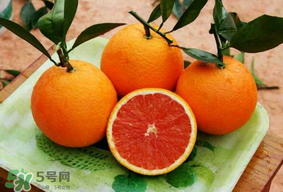 血橙上火嗎？血橙吃多了會(huì)上火嗎？