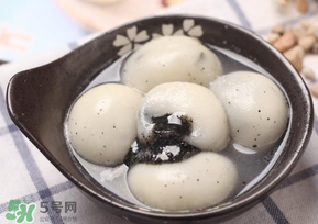 芝麻湯圓上火嗎？吃黑芝麻湯圓上火嗎？