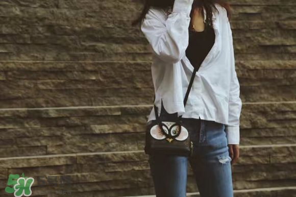 lv2017情人節(jié)限量包包多少錢(qián)？lv2017情人節(jié)愛(ài)情鳥(niǎo)小雞包價(jià)格