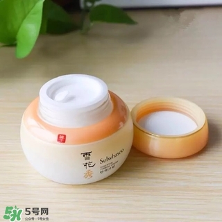 雪花秀人參面霜和彈力面霜哪個(gè)好?有什么區(qū)別? 雪花秀人參面霜和彈力面霜哪個(gè)好?有什么區(qū)別?