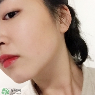 香奈兒修容膏怎么用？香奈兒修容膏使用方法