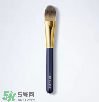 香奈兒修容膏怎么用？香奈兒修容膏使用方法