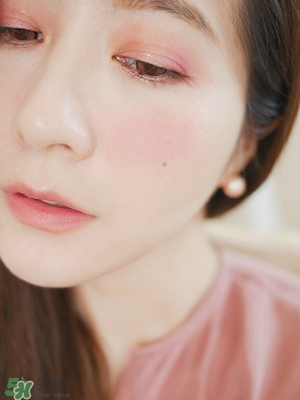 植村秀豆沙色口紅色號(hào)是幾號(hào)色？植村秀豆沙色口紅試色