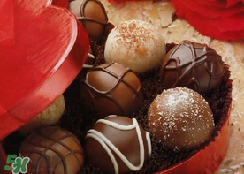 巧克力和牛奶能一起吃嗎？吃完巧克力能喝牛奶嗎？