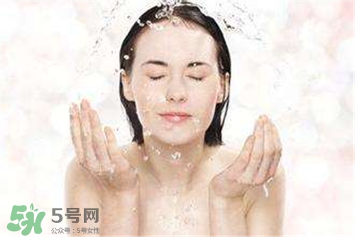 啤酒可以洗臉嗎？用啤酒洗臉有什么好處？