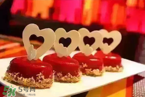 情人節(jié)晚餐吃什么？情人節(jié)晚餐在哪里吃合適？