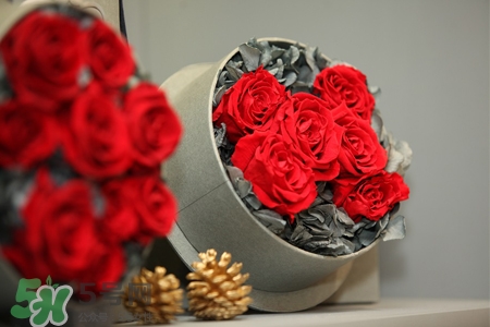 情人節(jié)一般送幾朵花？情人節(jié)送多少朵花好？