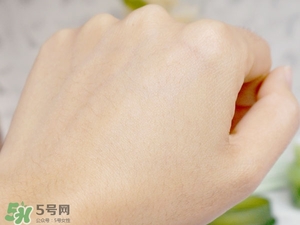 悅詩(shī)風(fēng)吟面霜的正確使用方法 悅詩(shī)風(fēng)吟的面霜怎么用 悅詩(shī)風(fēng)吟面霜的正確使用方法 悅詩(shī)風(fēng)吟的面霜怎么用