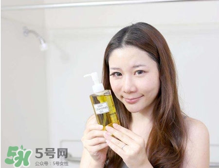 什么樣的卸妝油好用？怎樣選擇卸妝油？