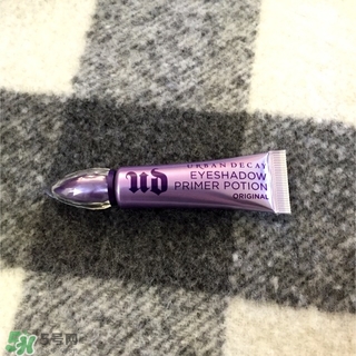 urban decay眼部打底膏怎么用？urban decay眼部打底膏用法+