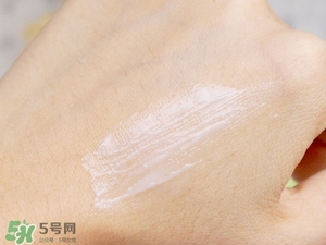 悅詩(shī)風(fēng)吟面霜的正確使用方法 悅詩(shī)風(fēng)吟的面霜怎么用 悅詩(shī)風(fēng)吟面霜的正確使用方法 悅詩(shī)風(fēng)吟的面霜怎么用