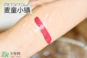 露華濃豆沙色口紅幾號(hào)？露華濃豆沙色口紅225試色