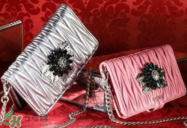 情人節(jié)送女朋友什么包包？情人節(jié)送包包攻略