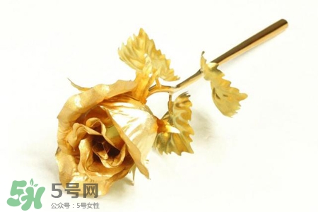 情人節(jié)可以送金玫瑰嗎？情人節(jié)送金玫瑰好嗎？