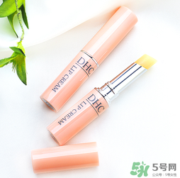 dhc橄欖護(hù)唇膏好用嗎 dhc護(hù)唇膏怎么樣 dhc橄欖護(hù)唇膏好用嗎 dhc護(hù)唇膏怎么樣